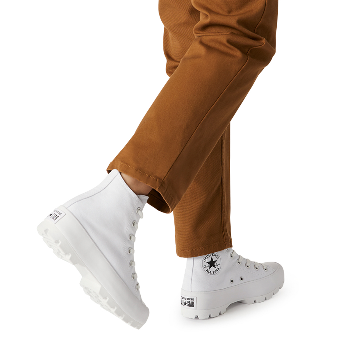 CONVERSE CHUCK TAYLOR LUGGED HI PARA DAMA COLOR BLANCO
