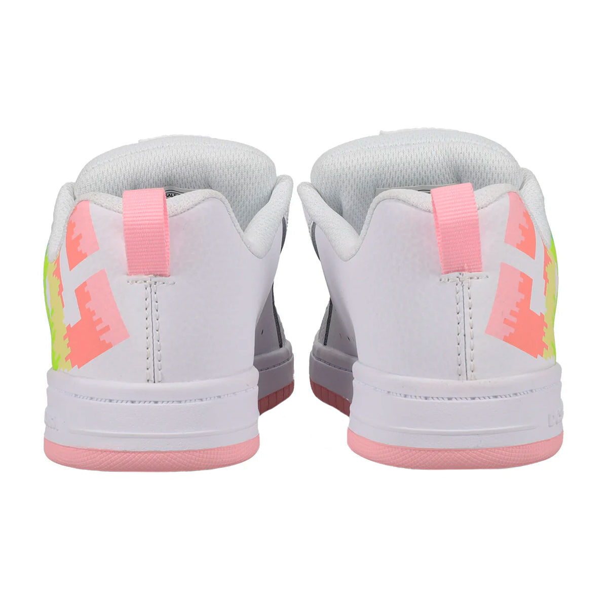 TENIS COURT GRAFFIK PARA DAMA COLOR BLANCO ROSA