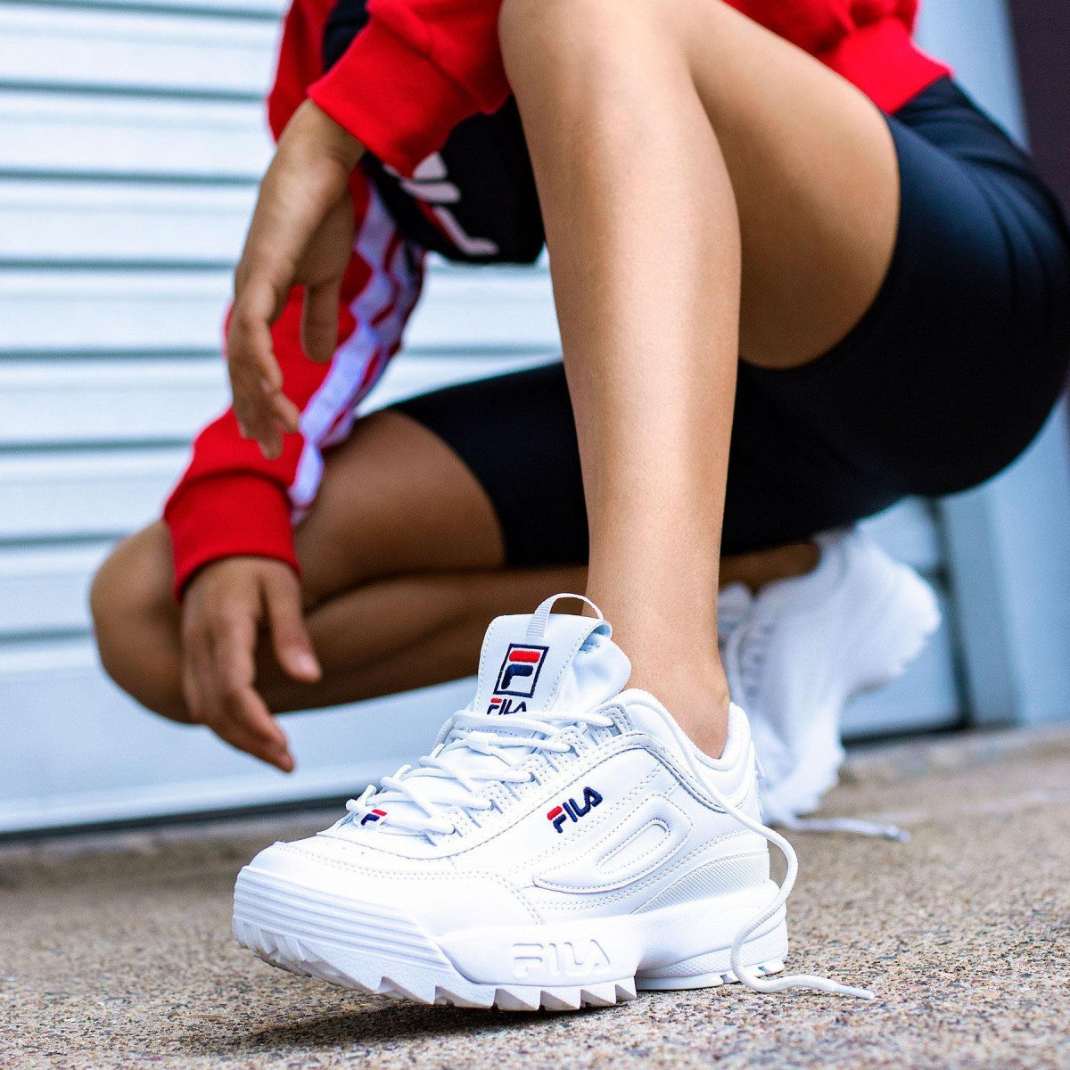 FILA DISRUPTOR II PREMIUM PARA DAMA BLANCO MARINO